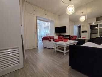 https://web5.gallito.com.uy/apartamento-en-venta-de-un-dormitorio-y-medio-en-inmuebles-27092430