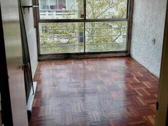 https://www.gallito.com.uy/confortable-apartamento-de-2-dormitorios-inmuebles-27958633