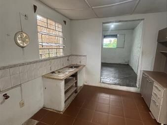 https://www.gallito.com.uy/casa-en-alquiler-en-colon-calle-la-casona-y-cm-gutierrez-inmuebles-27799313
