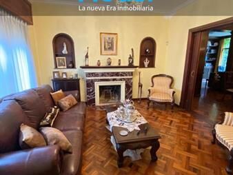 https://www.gallito.com.uy/venta-casa-3-dormitorios-2-baños-bien-ubicada-punta-carre-inmuebles-27954314