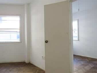 https://www.gallito.com.uy/alquiler-apartamento-de-1-dormitorio-en-ciudad-vieja-baj-inmuebles-27959071