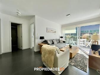 https://www.gallito.com.uy/peninsula-con-patio-terraza-de-un-dormitorio-y-medio-inmuebles-26216003
