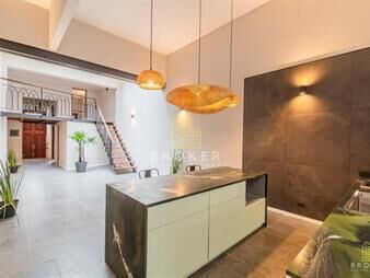 https://www.gallito.com.uy/venta-casa-centro-4-dormitorios-reciclada-inmuebles-27959795