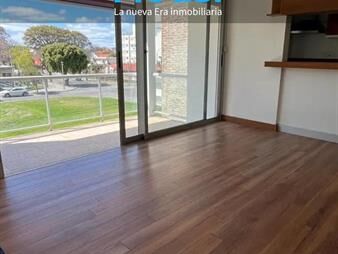 https://www.gallito.com.uy/apartamento-en-alquiler-1-domitorio-terraza-parrillero-pu-inmuebles-27963104
