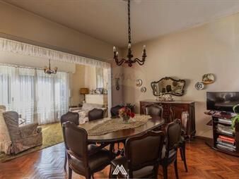 https://www.gallito.com.uy/venta-casa-de-altos-azotea-inmuebles-27963550