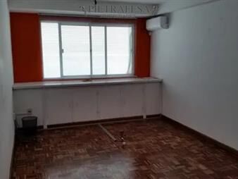 https://web5.gallito.com.uy/oficina-en-alquiler-3-privados-cocina-1-baño-inmuebles-27963551