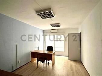 https://www.gallito.com.uy/alquiler-oficina-centro-38m2-a-pasos-de-18-de-julio-inmuebles-27963932