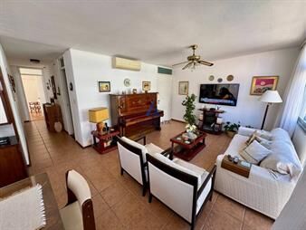 https://www.gallito.com.uy/apartamento-en-peninsula-3-dormitorios-alquiler-temporal-inmuebles-27968268
