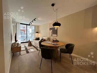 https://www.gallito.com.uy/apartamento-penthouse-de-un-dormitorio-en-venta-en-centro-inmuebles-27808887