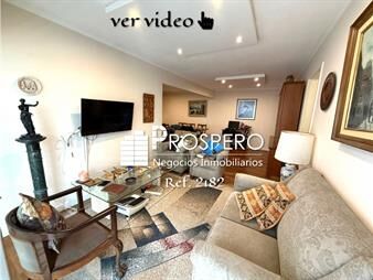 https://www.gallito.com.uy/21821-venta-apto-2-dorm-malvin-cbalcon-garaje-inmuebles-27968709