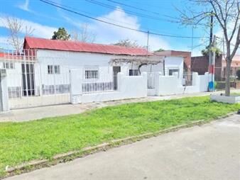 https://www.gallito.com.uy/linda-casa-de-4-dorm-con-cochera-inmuebles-27969158