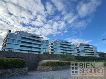 https://www.gallito.com.uy/penthouse-duplex-en-rincon-del-indio-a-menos-de-100-metros-inmuebles-27969202