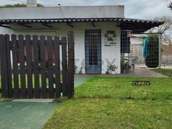 https://www.gallito.com.uy/oportunidad-en-el-corazon-de-atlantida-sur-5-cuadras-de-inmuebles-27968179