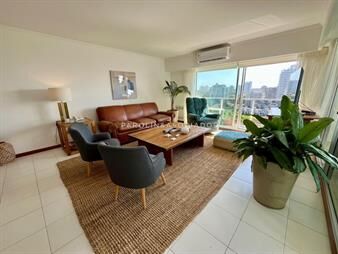 https://web5.gallito.com.uy/apartamento-en-venta-de-3-dormitorios-en-punta-inmuebles-27494509