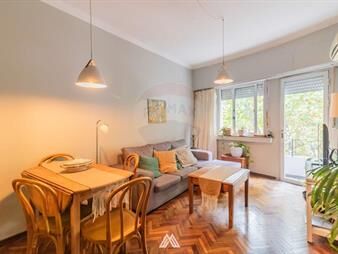 https://www.gallito.com.uy/venta-apartamento-2-dormitorios-y-servicio-pocitos-inmuebles-27972177