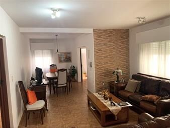 https://www.gallito.com.uy/brazo-oriental-buena-casa-en-padron-unico-de-3-dormitor-inmuebles-27972422