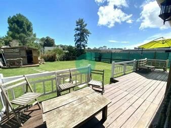 https://www.gallito.com.uy/venta-y-alquiler-anual-casa-punta-barrio-privado-inmuebles-27972888