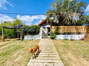 https://www.gallito.com.uy/vende-chalet-de-2-dormitorios-en-la-barra-inmuebles-27972998