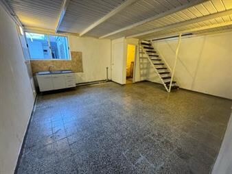 https://www.gallito.com.uy/duplex-en-aguada-sin-gastos-comunes-mascotas-inmuebles-27975744