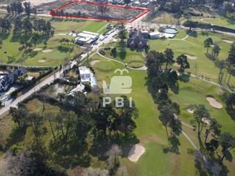 https://web5.gallito.com.uy/espectacular-6-solares-en-el-golf-ref-inmuebles-25830987
