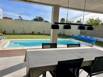 https://www.gallito.com.uy/alquiler-casa-de-verano-a-pasos-del-mar-inmuebles-27976468