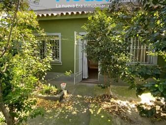 https://www.gallito.com.uy/casa-en-venta-1-dormitorio-opcion-a-2-al-frente-con-jardin-inmuebles-27976588