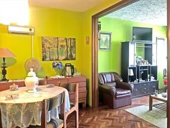 https://www.gallito.com.uy/venta-de-apartamento-de-1-dormitorio-con-garaje-en-aguada-inmuebles-27484745