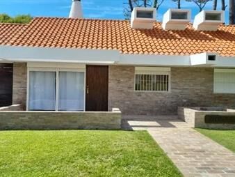 https://www.gallito.com.uy/casa-san-rafael-inmuebles-22929724