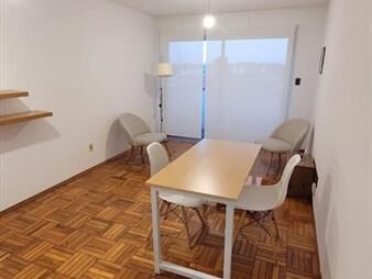 https://www.gallito.com.uy/precioso-monoambiente-piso-alto-con-balcon-inmuebles-27731317