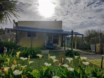 https://www.gallito.com.uy/casa-de-2-dormitorios-en-el-chorro-inmuebles-27977090