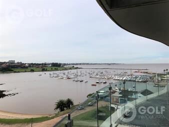 https://www.gallito.com.uy/venta-apartamento-de-2-dormitorios-con-2-garajes-en-forum-c-inmuebles-24867909