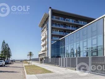 https://www.gallito.com.uy/venta-de-oficina-con-renta-para-inversion-en-carrasco-inmuebles-27977414