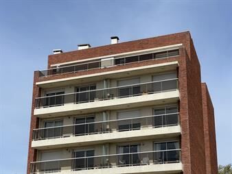 https://www.gallito.com.uy/alquiler-apartamento-2-dorm-en-prado-bv-artigas-inmuebles-27964262