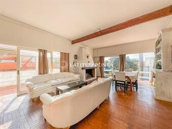 https://www.gallito.com.uy/apartamento-en-peninsula-5-dormitorios-azotea-inmuebles-25979239