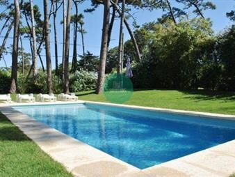 https://www.gallito.com.uy/venta-alquiler-anual-y-de-temporada-casa-4d-y-dep-de-serv-inmuebles-27981343