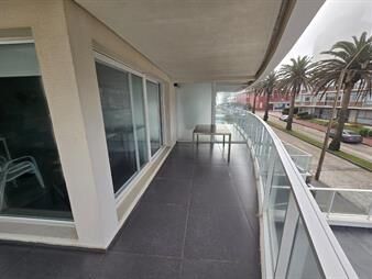 https://www.gallito.com.uy/apartamento-alquiler-punta-del-este-peninsula-edificio-bo-inmuebles-27984472