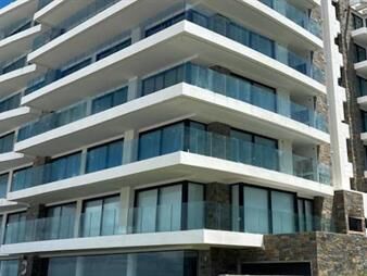 https://www.gallito.com.uy/alquiler-apartamento-premium-frente-al-mar-punta-del-este-inmuebles-27984473