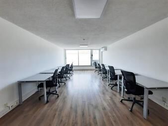 https://web5.gallito.com.uy/venta-oficina-con-renta-br-artigas-frente-a-la-española-c-inmuebles-27984521