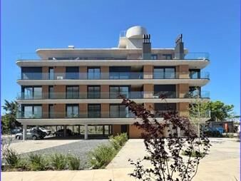 https://www.gallito.com.uy/apartamento-de-tres-dormitorios-en-venta-en-barra-de-carras-inmuebles-26039856
