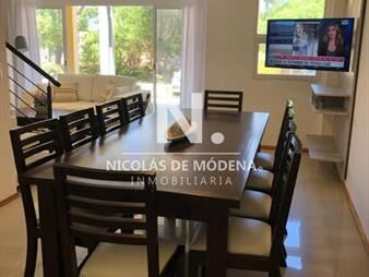 https://www.gallito.com.uy/casa-en-exclusivo-barrio-cerca-de-playa-bikini-de-3-dormito-inmuebles-27989030