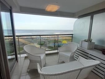 https://www.gallito.com.uy/apartamento-en-alquiler-de-3-dormitorios-en-punta-inmuebles-27739236