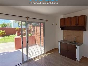 https://www.gallito.com.uy/casa-en-alquiler-1-dormitorio-cochera-bien-ubicado-solymar-inmuebles-27984464