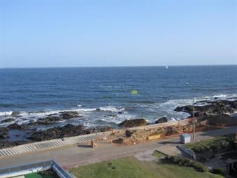https://web5.gallito.com.uy/apartamento-en-venta-de-2-dormitorios-en-punta-inmuebles-27739303