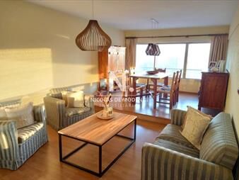 https://www.gallito.com.uy/venta-apartamento-en-pocitos-de-3-dormitorios-en-inmuebles-24988196