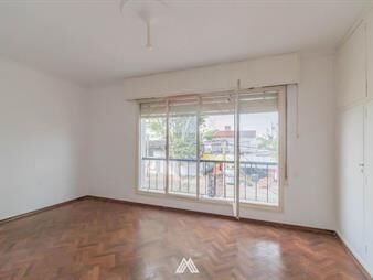 https://www.gallito.com.uy/venta-apartamento-buceo-2-dorm-patio-y-azotea-inmuebles-27927061