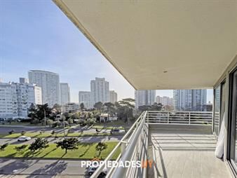 https://web5.gallito.com.uy/venta-apartamento-dos-dormitorios-punta-del-este-inmuebles-26701984