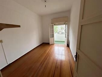 https://www.gallito.com.uy/alquiler-apartamento-2-dormitorios-amplio-y-buceo-inmuebles-27990035