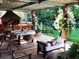 https://www.gallito.com.uy/hermosa-casa-de-2-niveles-con-amplios-espacios-inmuebles-23532008