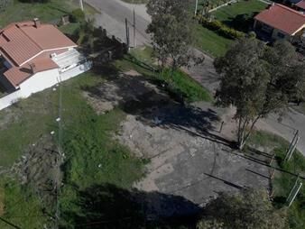 https://web5.gallito.com.uy/venta-de-terreno-en-esquina-622m²-en-atlantida-inmuebles-27906484