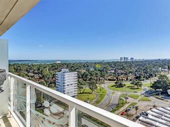 https://www.gallito.com.uy/apartamento-de-1-dormitorio-en-torre-yoo-punta-inmuebles-27740172